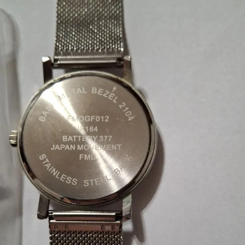 Silver Mesh Strap Men's Watch Blue Face Extra Band